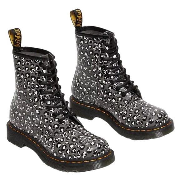 Dr. MARTENS 1460 Smooth Leather Leopard Boots Size 7 - Picture 1 of 10